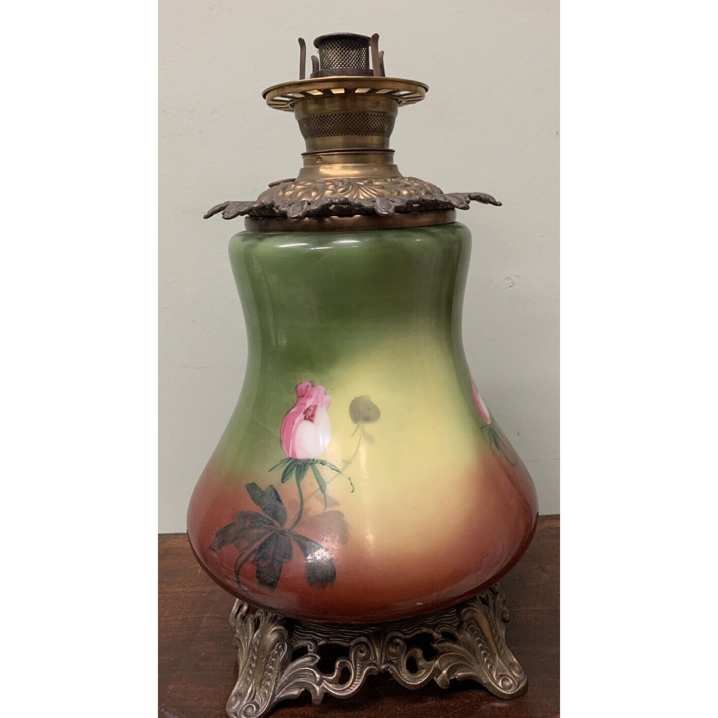 Victorian 1800s Handpainted Oil/ Kerosene Lamp with Royal Burner GWTW LAMP