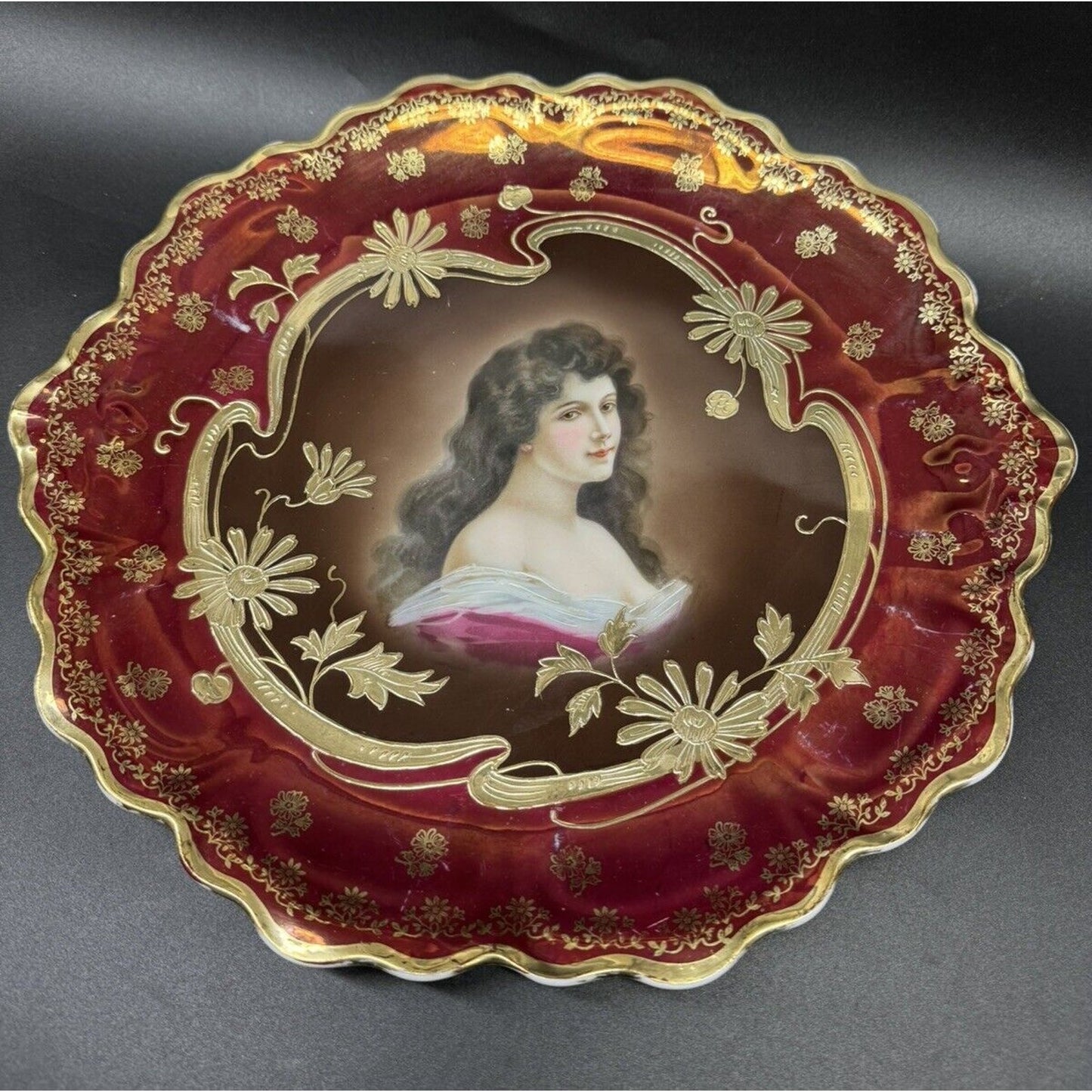 Royal Vienna Amarosa Red & Gold 13” Portrait Wall Or Cabinet Plate Bavaria