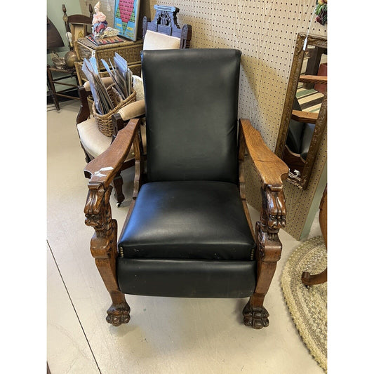 1900s Oak Morris Reclining Chair By C.F. Streit Mfg. Co.