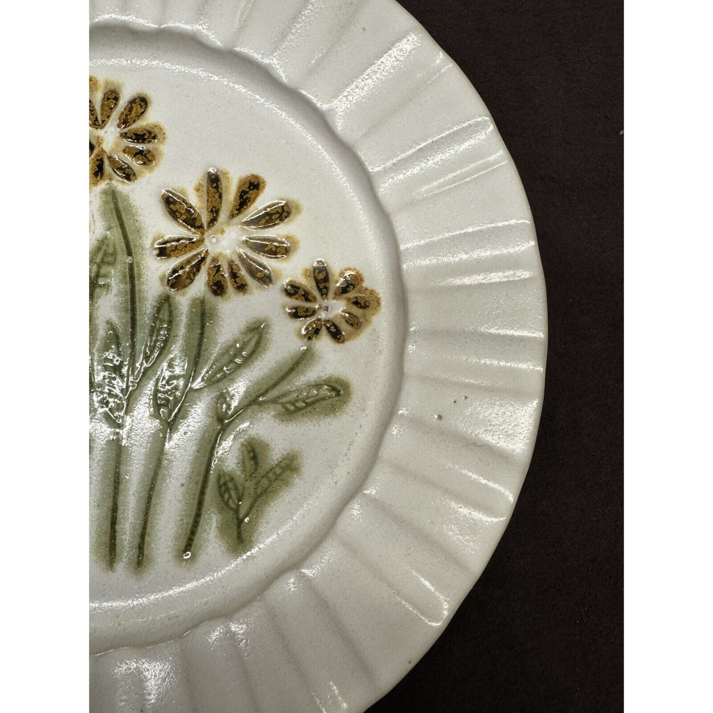 Vintage MCM Bennington Potters Vermont *1653 Plate W/ Daisies