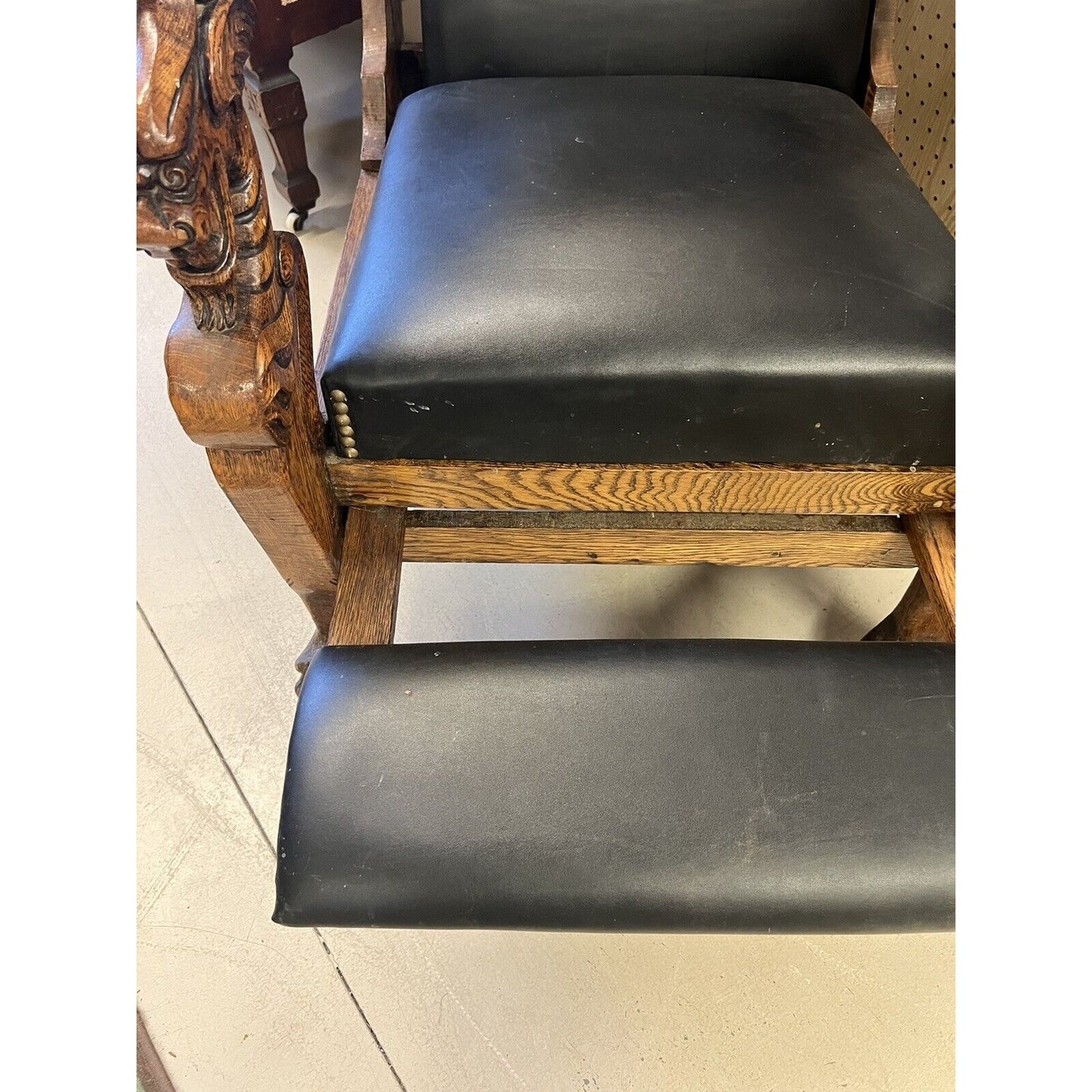 1900s Oak Morris Reclining Chair By C.F. Streit Mfg. Co.