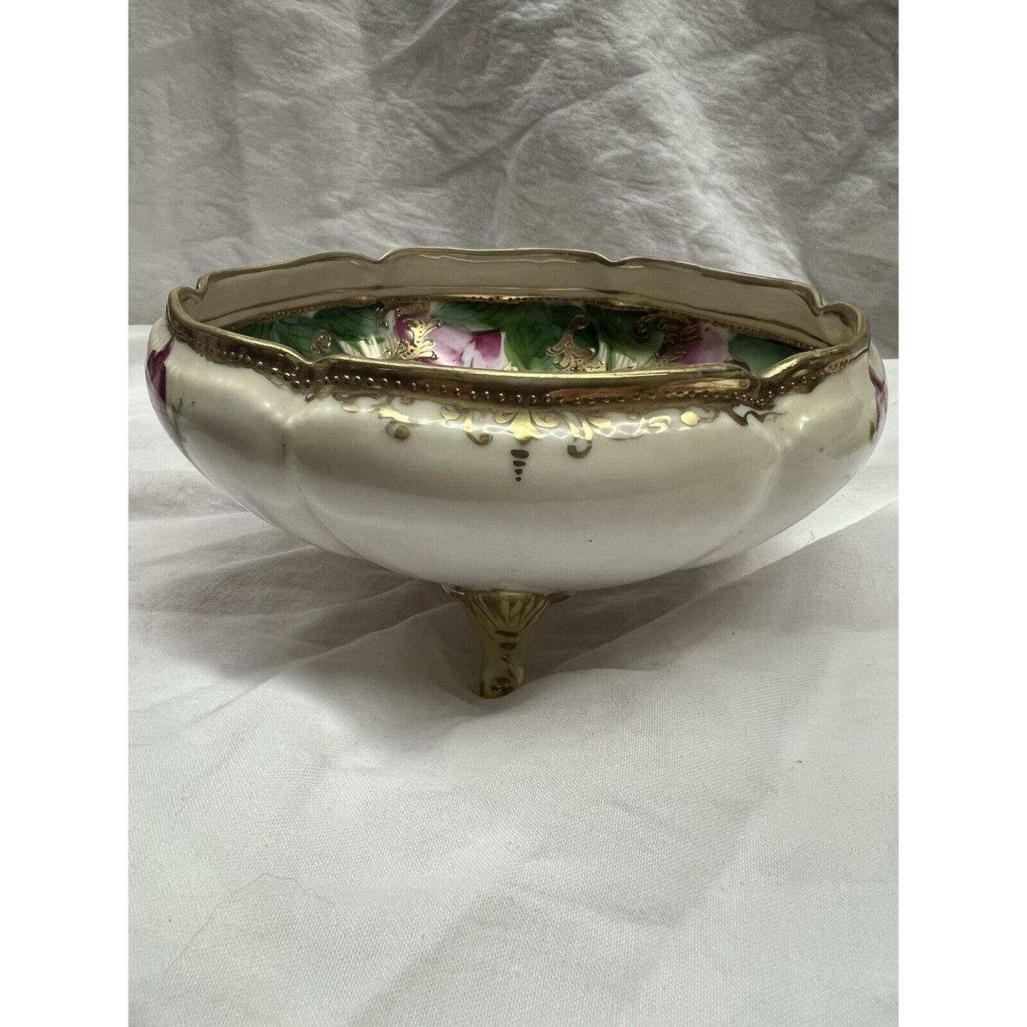 Antique Nippon 3 Footed Bowl With Gilding And Dark Pink Flowers