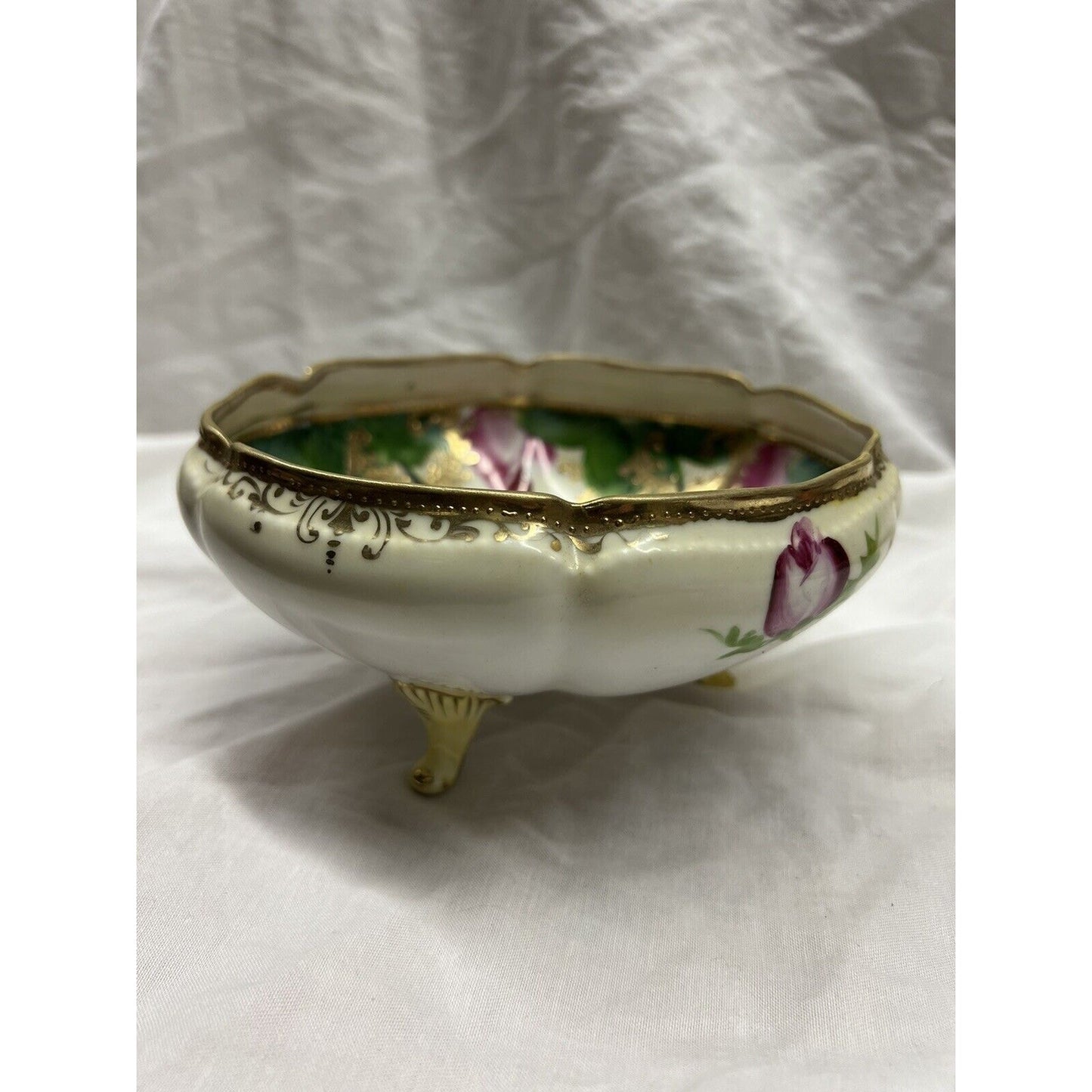 Antique Nippon 3 Footed Bowl With Gilding And Dark Pink Flowers