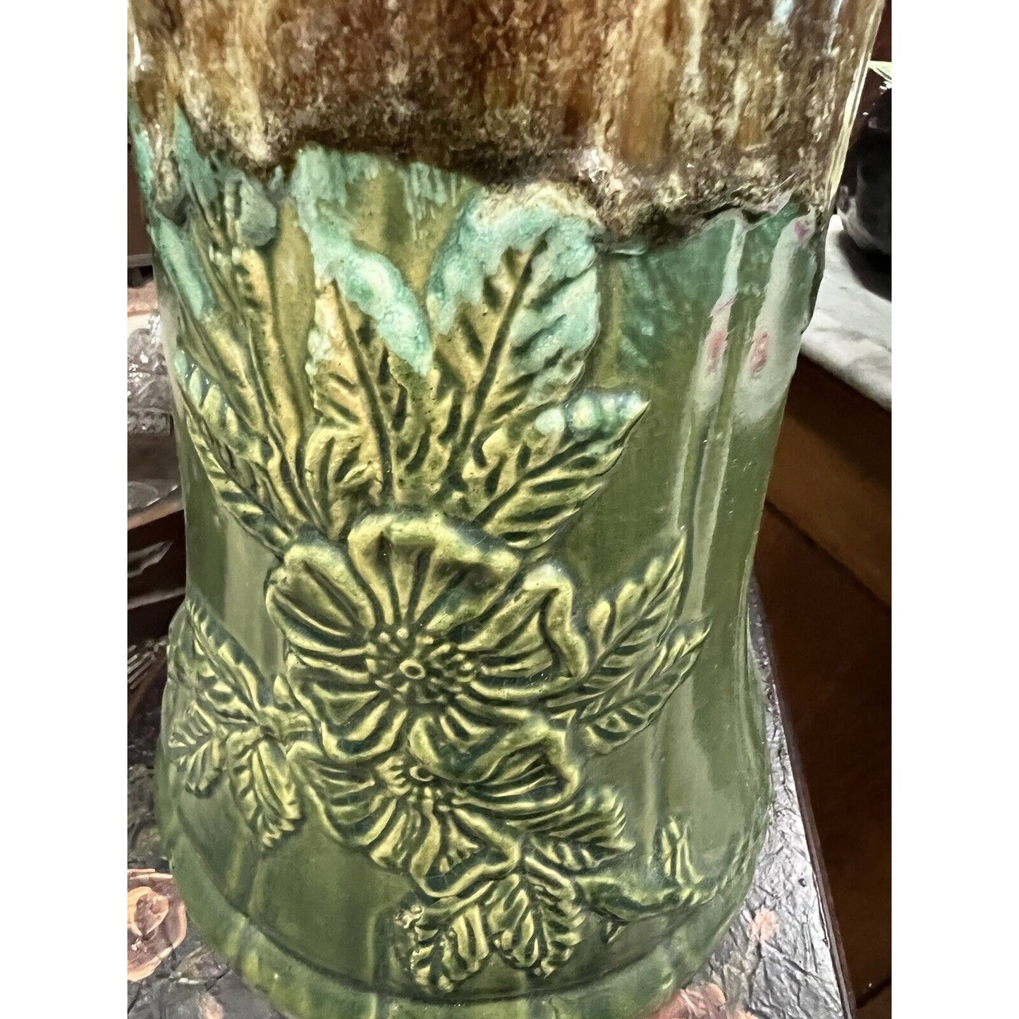 R.R.P. Co. Roseville Ohio DOGWOOD PATTERN No.421 JARDINIERE & PEDESTAL